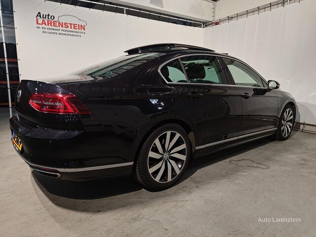 Volkswagen PASSAT 1.8 TSI 180pk R-Line Business Edit. DSG7 Navi / A.Cam.+ 360 / Adapt.CC / Pano.dak / Trekhaak / Advance Pack / Winter Pack / Trekgewicht 1800kg