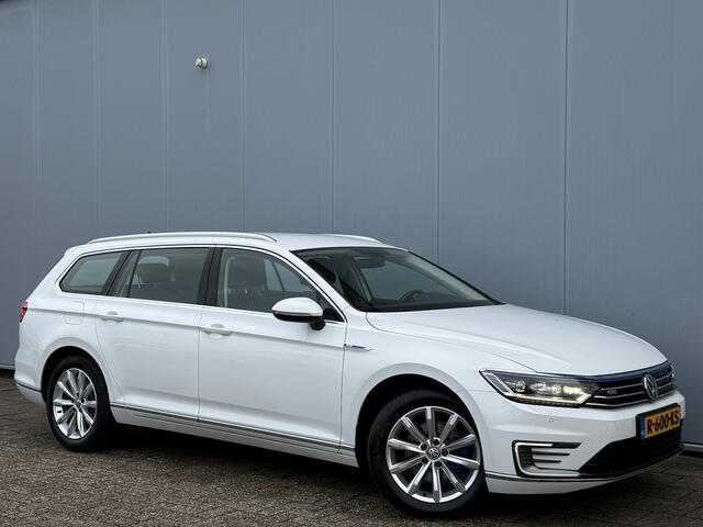 Volkswagen PASSAT Variant 1.4 TSI GTE 218pk PHEV DSG-Automaat Trekhaak/Camera/Apple Carplay.