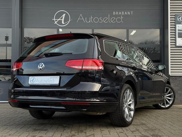 Volkswagen PASSAT Variant 1.5 TSI Highline DSG Navi Camera