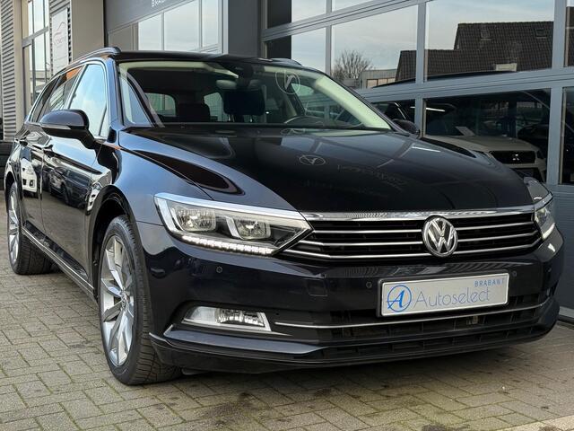 Volkswagen PASSAT Variant 1.5 TSI Highline DSG Navi Camera