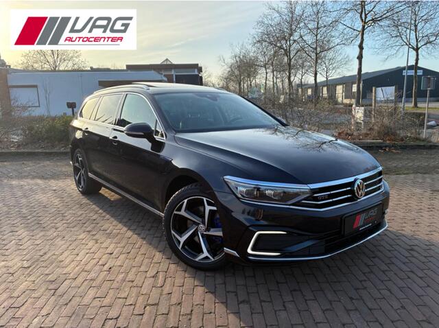 Volkswagen PASSAT 1.4 TSI GTE Hybride, Pano, Trekhaak, 360Â° Camera, Leder