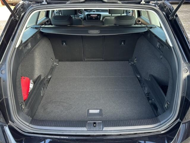 Volkswagen PASSAT 2.0 TDI DSG CAMERA/ACC/STOELVERW/NAVI