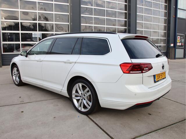 Volkswagen PASSAT Variant 1.5 TSI DSG Business Winterpakkety, trekhaak, FULL LED
