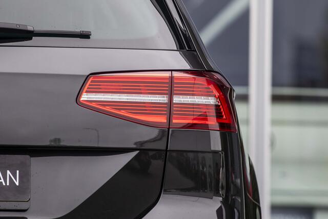 Volkswagen PASSAT Variant 1.4 TSI GTE Highline | Pano | Trekhaak | Stoelverwar.