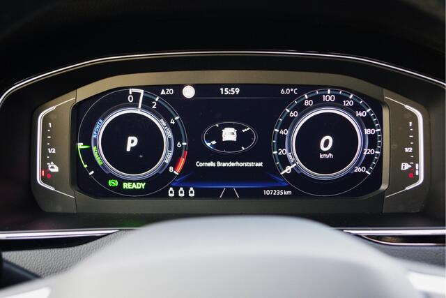 Volkswagen PASSAT Variant 1.4 TSI PHEV GTE 218 PK BNS, Panoramadak, LED, Keyless, Trekhaak, Camera, Head-Up