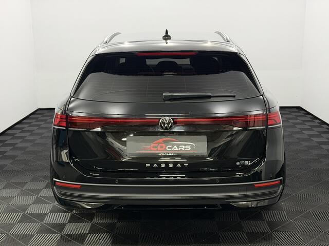 Volkswagen PASSAT Variant 1.5 eHybrid Business Camera, Navi, Stoelverwarming, Cruise control, Keyless start, Virtual desk, 1 jaar garantie