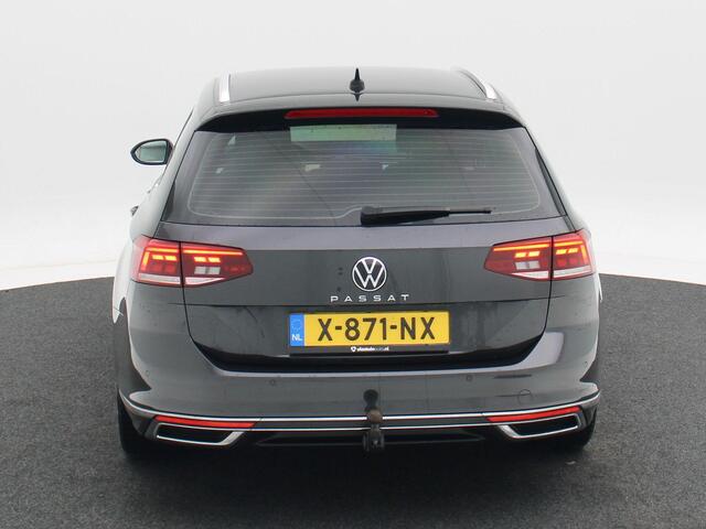 Volkswagen PASSAT Variant 1.5 TSi 150 Pk Automaat Business | Adaptive Cruise | Climate Control | Camera | Trekhaak | Navigatie | Stoelverwarming | 18 Inch