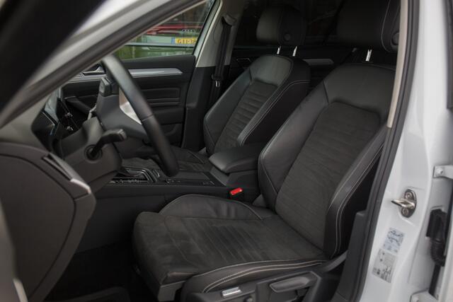 Volkswagen PASSAT Variant 1.4 TSI PHEV GTE Business , Adaptive cruise, Trekhaak, Carplay,