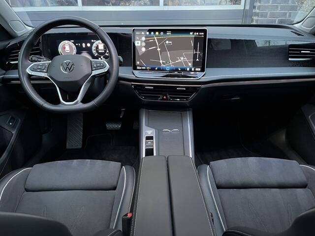 Volkswagen PASSAT 1.5 TSI EHYBRID 150 KW BUSINESS - TREKH.