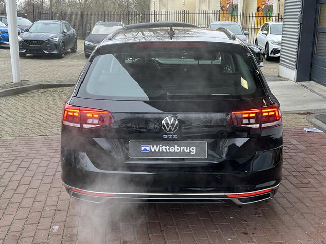 Volkswagen PASSAT Variant 1.4 TSI 218pk DSG PHEV GTE Business / Achteruitrij camera / Stoelverwarming voor / Parkeer assistent / 17'' LMV