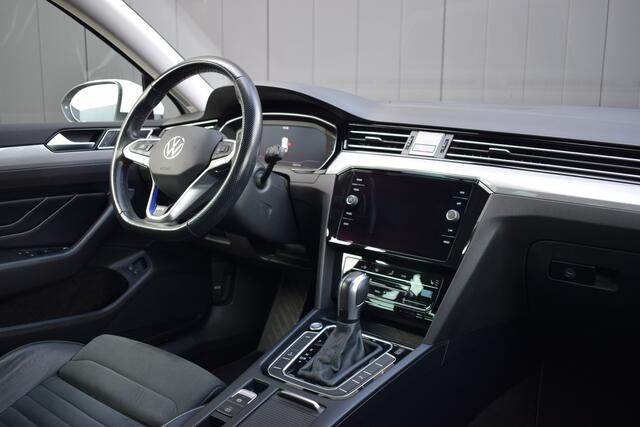 Volkswagen PASSAT Variant 1.4 TSI PHEV GTE Highline Matrix LED | Leder/Alcantara | Carplay | Camera | Virtual | Full Map Navi