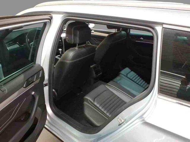 Volkswagen PASSAT Variant GTE 1.4 TSI eHybrid 218pk PHEV Business / 360 Camera / iQ Light / Adaptief onderstel / Wordt Verwacht