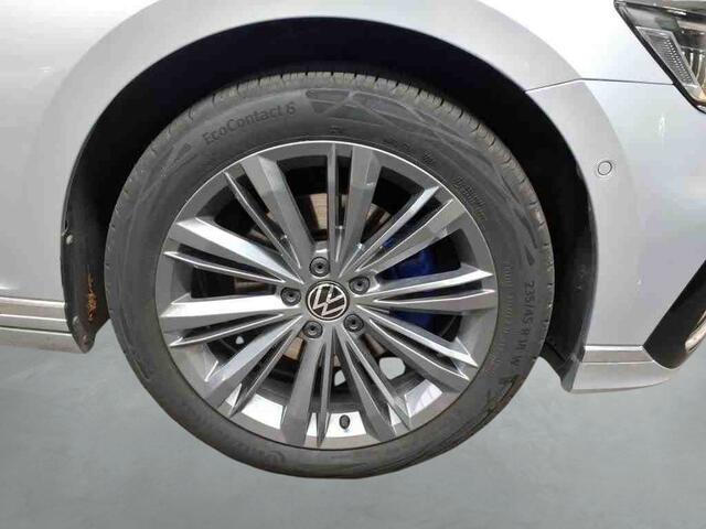 Volkswagen PASSAT Variant GTE 1.4 TSI eHybrid 218pk PHEV Business / 360 Camera / iQ Light / Adaptief onderstel / Wordt Verwacht