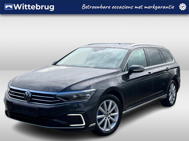 Volkswagen PASSAT Variant 1.4 TSI PHEV 218pk DSG GTE Business / 18"LMV / NAVI / APP.Conect / CAMERA / Stoelverwarming