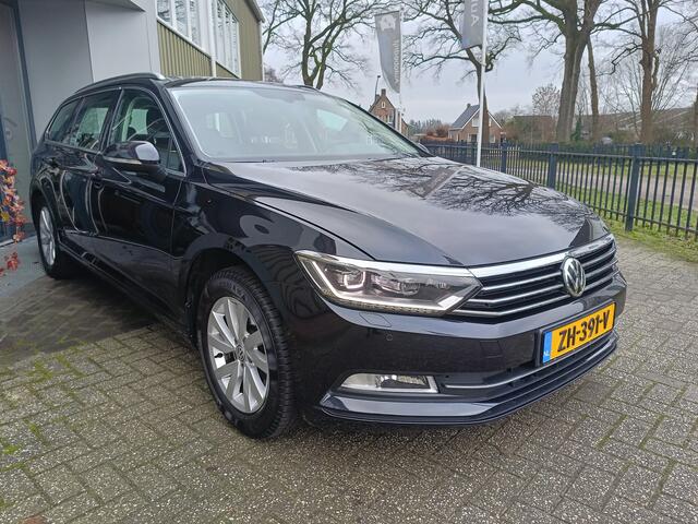 Volkswagen PASSAT Variant 1.5 TSI Comfortline Business | Trekhaak | Adaptieve cruise control | Led | NAP |