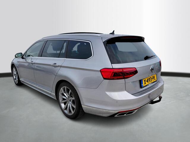 Volkswagen PASSAT Variant 1.5 TSI R-Line Business | Leder | Panoramadak | Trekhaak | VERWACHT |