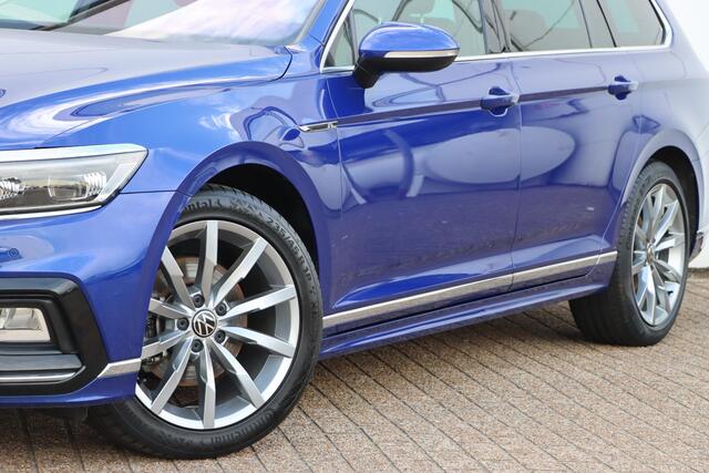 Volkswagen PASSAT Variant 1.5 TSI R-Line Business + 150pk DSG7 | Stoelverwarming | Carplay | Camera | IQ. Drive