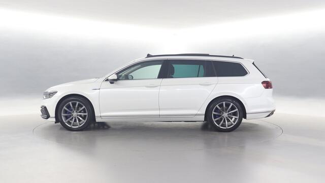 Volkswagen PASSAT Variant GTE 1.4 TSI eHybrid 218pk PHEV Business / Panoramadak / Massage / Demonstratie Auto