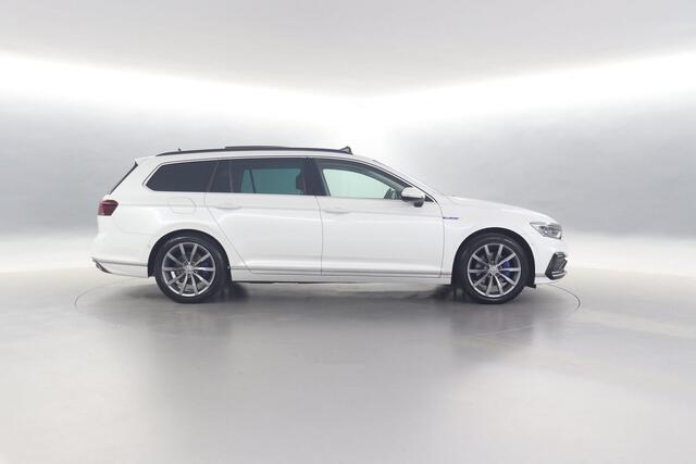 Volkswagen PASSAT Variant GTE 1.4 TSI eHybrid 218pk PHEV Business / Panoramadak / Massage / Demonstratie Auto