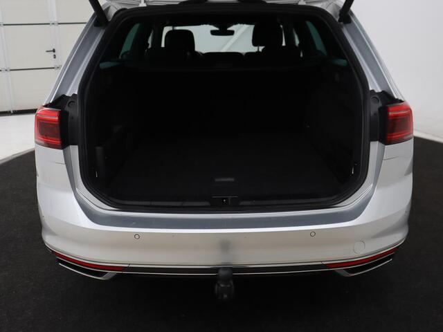 Volkswagen PASSAT 1.4 TSI PHEV GTE | Trekhaak | Adaptive cruise | Camera | Matrix LED | Keyless | Carplay | Navigatie | Park Assist | Plug In