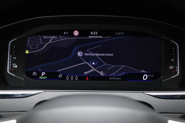 Volkswagen PASSAT Variant 1.4 TSI PHEV GTE Business SOH 99% | STOELEN PACK | STUURVERWARMING | DRAADLOZE LADER | CAMERA | 18"