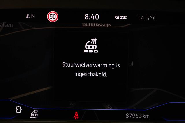 Volkswagen PASSAT Variant 1.4 TSI PHEV GTE Business SOH 99% | STOELEN PACK | STUURVERWARMING | DRAADLOZE LADER | CAMERA | 18"