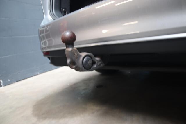 Volkswagen PASSAT Variant 1.5 TSI LED-CARPLAY-TREKHAAK-KEYLESS