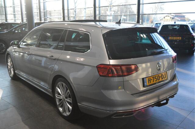 Volkswagen PASSAT Variant 1.5 TSI 2X R-LINE navi leer pano trekhaak 19 inch !!