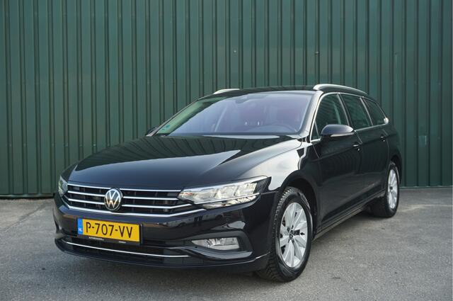 Volkswagen PASSAT Variant 1.5 TSI Business Automaat 150pk + Trekhaak/ Keyless/ Camera/ LED/ NL-auto/ Garantie!