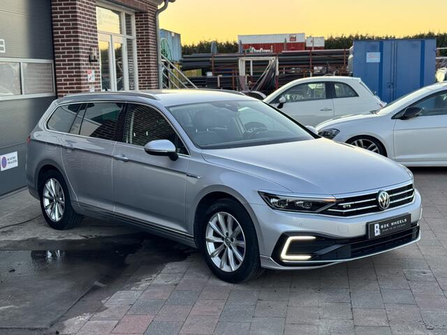 Volkswagen PASSAT Variant 1.4 TSI PHEV GTE Business | Led IQ Matrix | Camera | Memory | Trekhaak | Stuurverw | Rijklaar + nieuwe apk