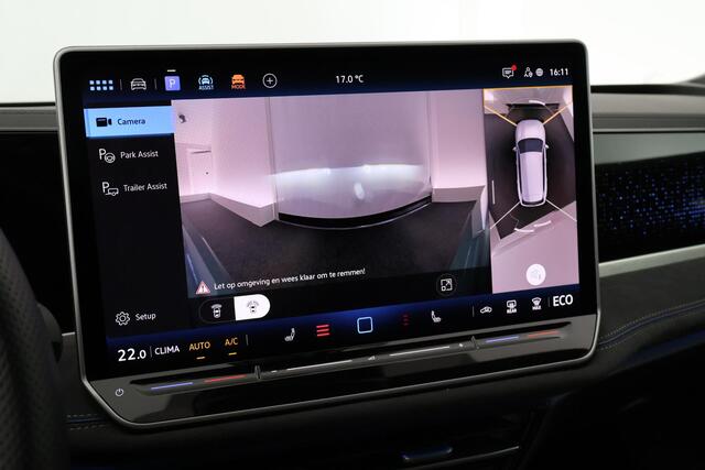 Volkswagen PASSAT Variant 1.5 272pk eHybrid R-Line Business Black Style Trekhaak 360Camera harman/kardon Head-Up Keyless Massage Navigatie Panoramadak