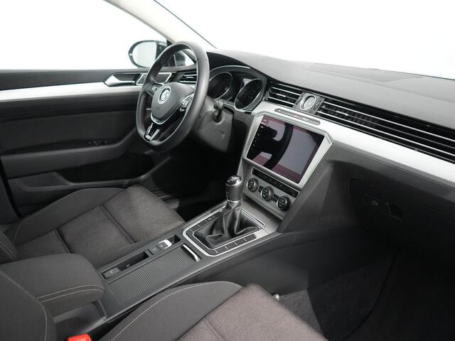 Volkswagen PASSAT Variant 1.4 TSI Comfortline | Carplay |