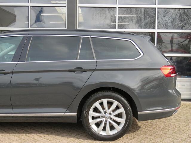 Volkswagen PASSAT 1.4 TSI PHEV GTE / 17 Inch / Navi / Carplay / Clima / Adap.cruise / BOVAG garantie