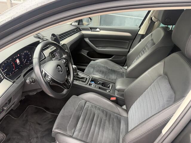 Volkswagen PASSAT Variant 1.5 TSI Highline Business R Bj 2019 Km 81.000 Nap 2e eigenaar Vol optie !!