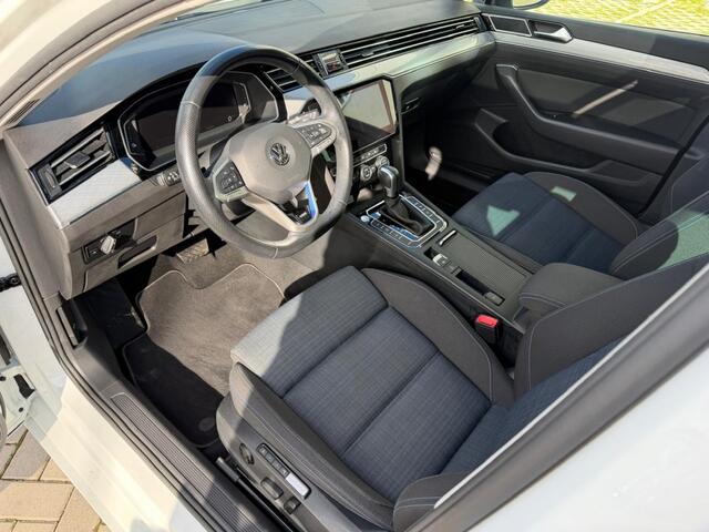 Volkswagen PASSAT Variant 1.4 TSI PHEV GTE Bns