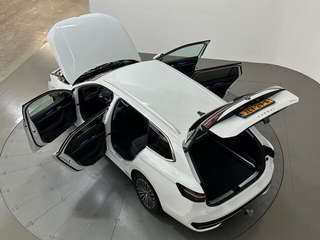 Volkswagen PASSAT 1.5 EHYBRID ELEGANCE BNS. 360 CAMERA TREKHAAK