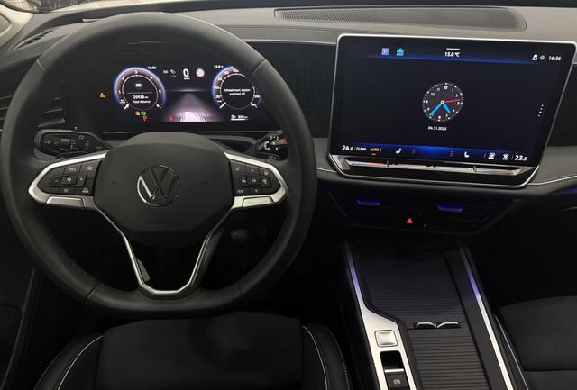 Volkswagen PASSAT Variant 2.0 TDI 150 PK Automaat ACC Trekhaak LED Massage 360 Camera Stuurverwarming Stoelverwarming