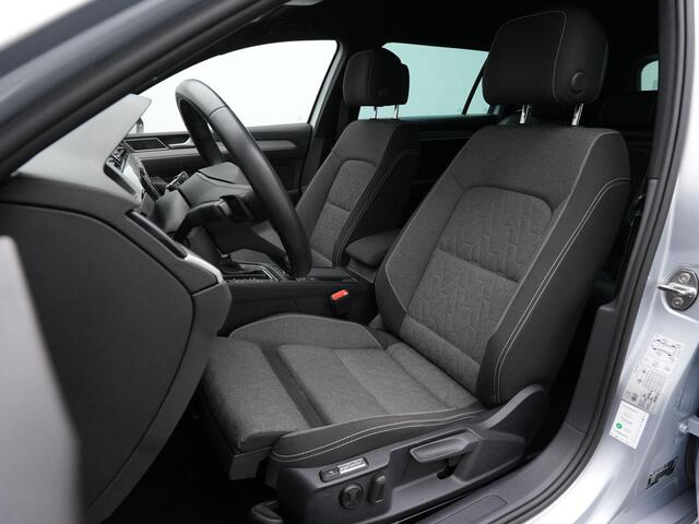Volkswagen PASSAT 1.4 TSI 218 pk PHEV GTE | IQ Light | Achteruitrijcamera | Adaptive Cruise | Stuur-/stoelverwarming | Side Assist