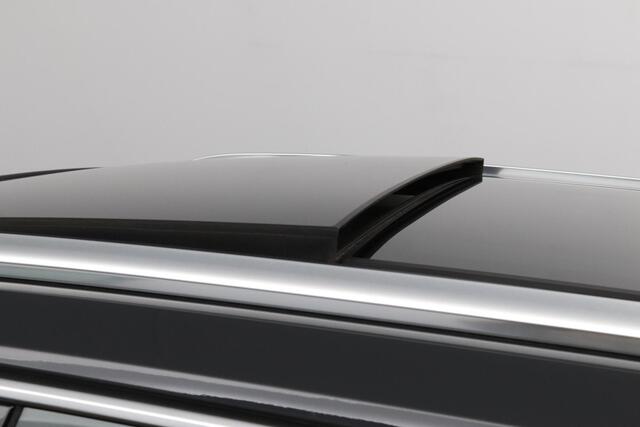 Volkswagen PASSAT Variant 1.5 TSI 150pk DSG Business | Panoramadak | Trekhaak | Virtual Cockpit |