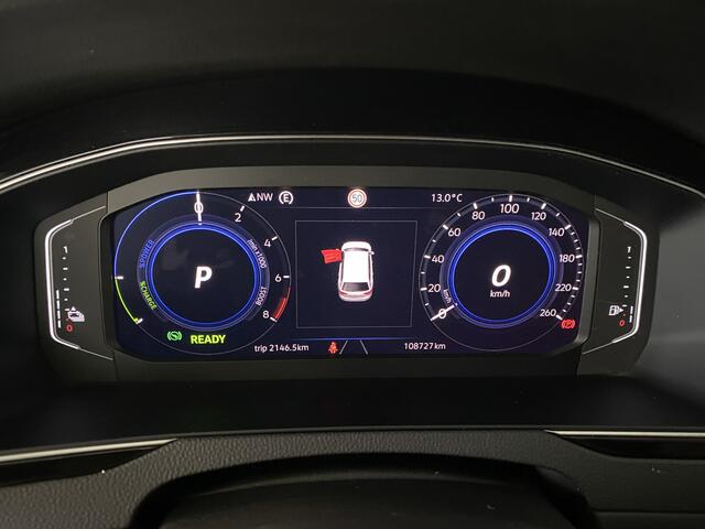 Volkswagen PASSAT Variant 1.4 TSI PHEV GTE Business Trekhaak / Carplay /Stoelverwarming /Digitaal dashboard