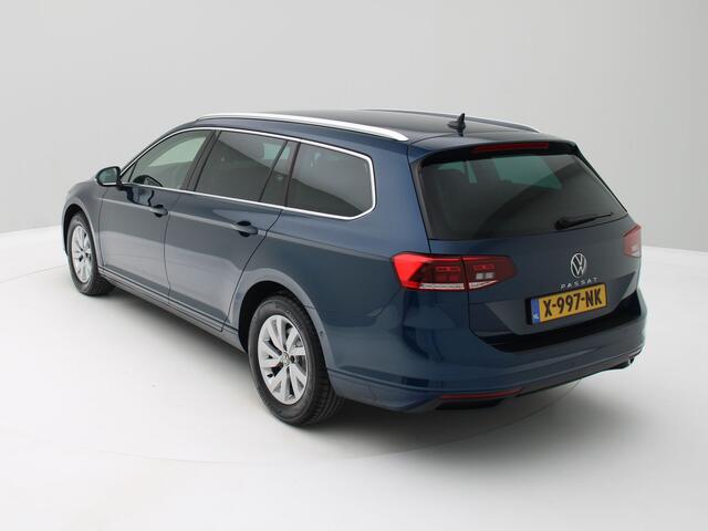 Volkswagen PASSAT Variant 2.0 TDI Business Aut. / Camera / Trekhaak / UNIEKE KM.STAND / Origineel NL