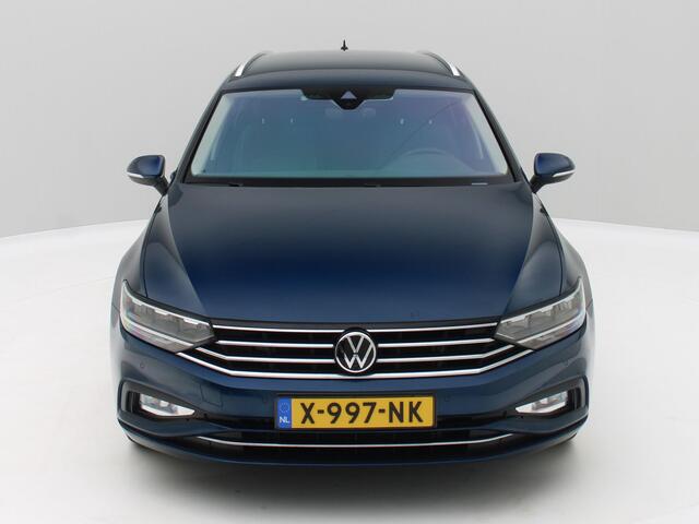 Volkswagen PASSAT Variant 2.0 TDI Business Aut. / Camera / Trekhaak / UNIEKE KM.STAND / Origineel NL