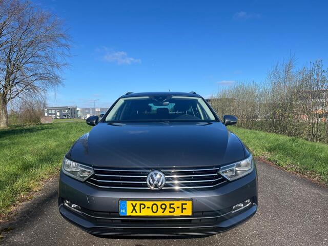 Volkswagen PASSAT Variant 1.4 TSI ACT Highline Business R