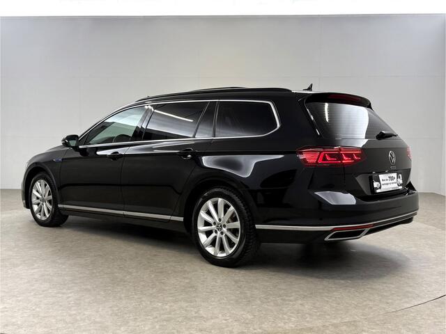 Volkswagen PASSAT 1.4 TSI PHEV GTE | Pano | Camera | Carplay | Adap. Cruise | Massagestoel | LED | Keyless
