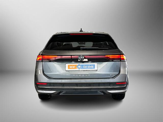 Volkswagen PASSAT Variant 1.5 204pk eHybrid Business Achteruitrijcamera | Parkeersensoren voor en achter | Adaptive cruise control