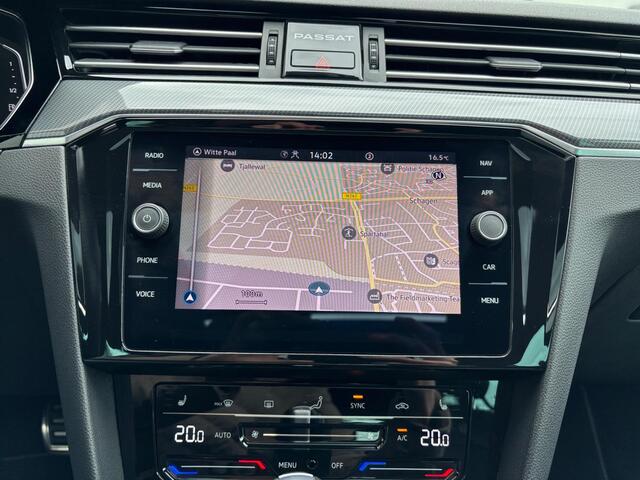Volkswagen PASSAT Variant 1.5 TSI DSG7 2x R-Line Bns + ? Pano ? Matrix LED ? Camera