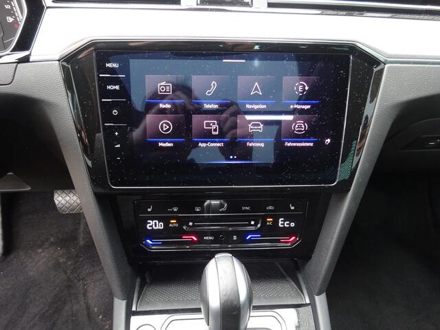 Volkswagen PASSAT Variant 1.4 TSI PHEV GTE PANORAMADAK IQ LIGHT LEDER ALCANTARA