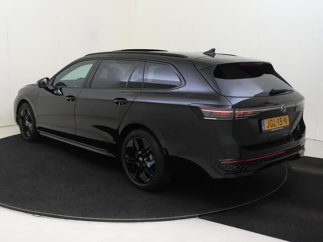 Volkswagen PASSAT Variant 1.5 eHybrid R-Line Business