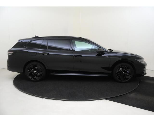 Volkswagen PASSAT Variant 1.5 eHybrid R-Line Business