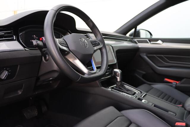 Volkswagen PASSAT Variant 1.4 TSI PHEV GTE Business | Pano | Lederen stoelen | Travel Assist | Carplay